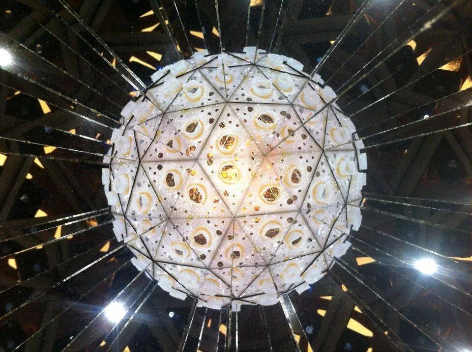 Geodesic sphere — white and gold